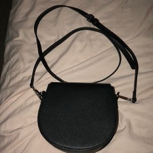 Small hand bag.